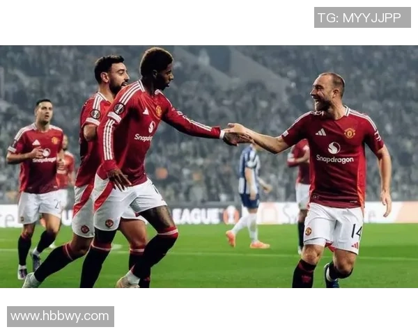 西甲赛场惊现冷门阿森纳大胜热刺引发全场狂欢